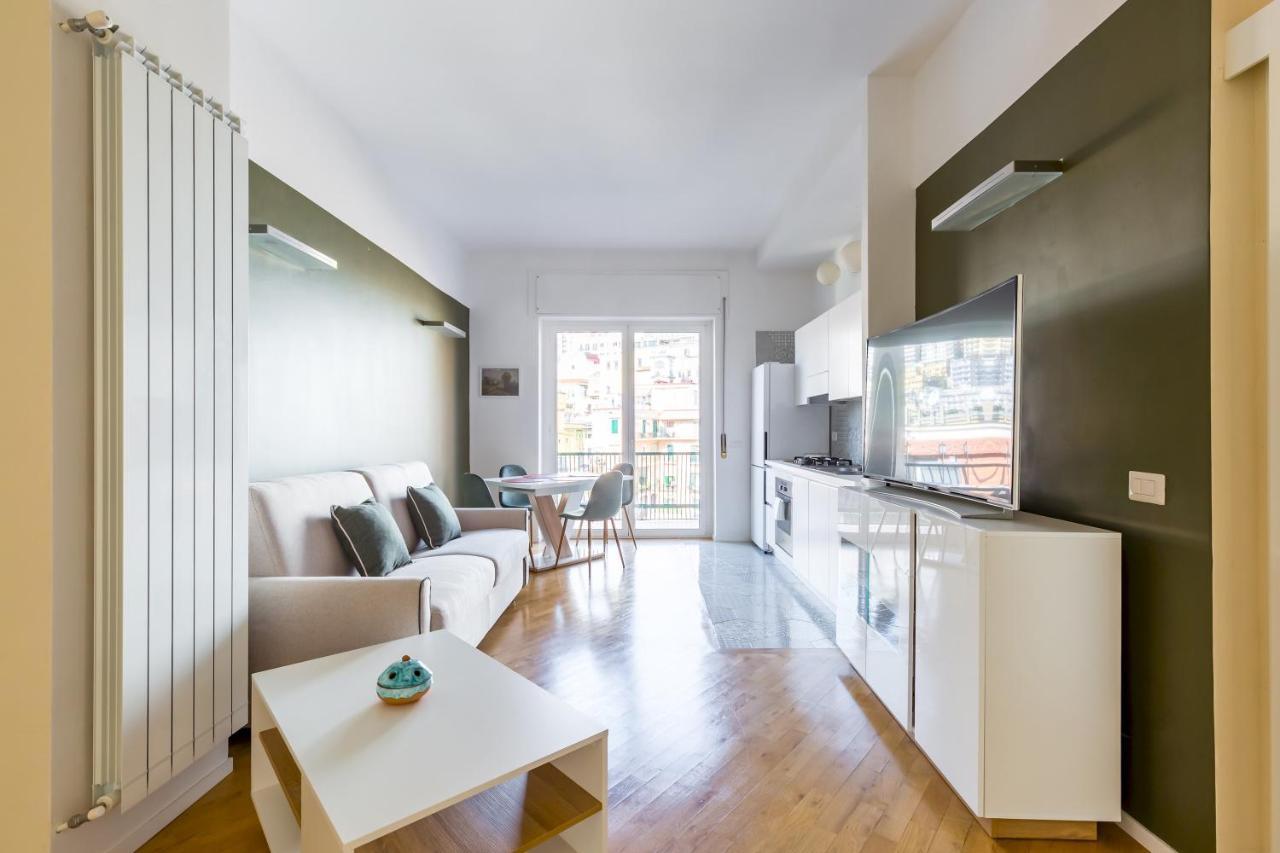 Chiaia Mon Elegant Flat By Napoliapartments * Napoli
