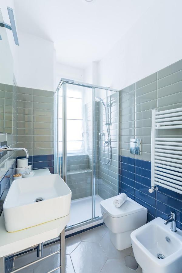 Chiaia Mon Elegant Flat By Napoliapartments Appartamento *