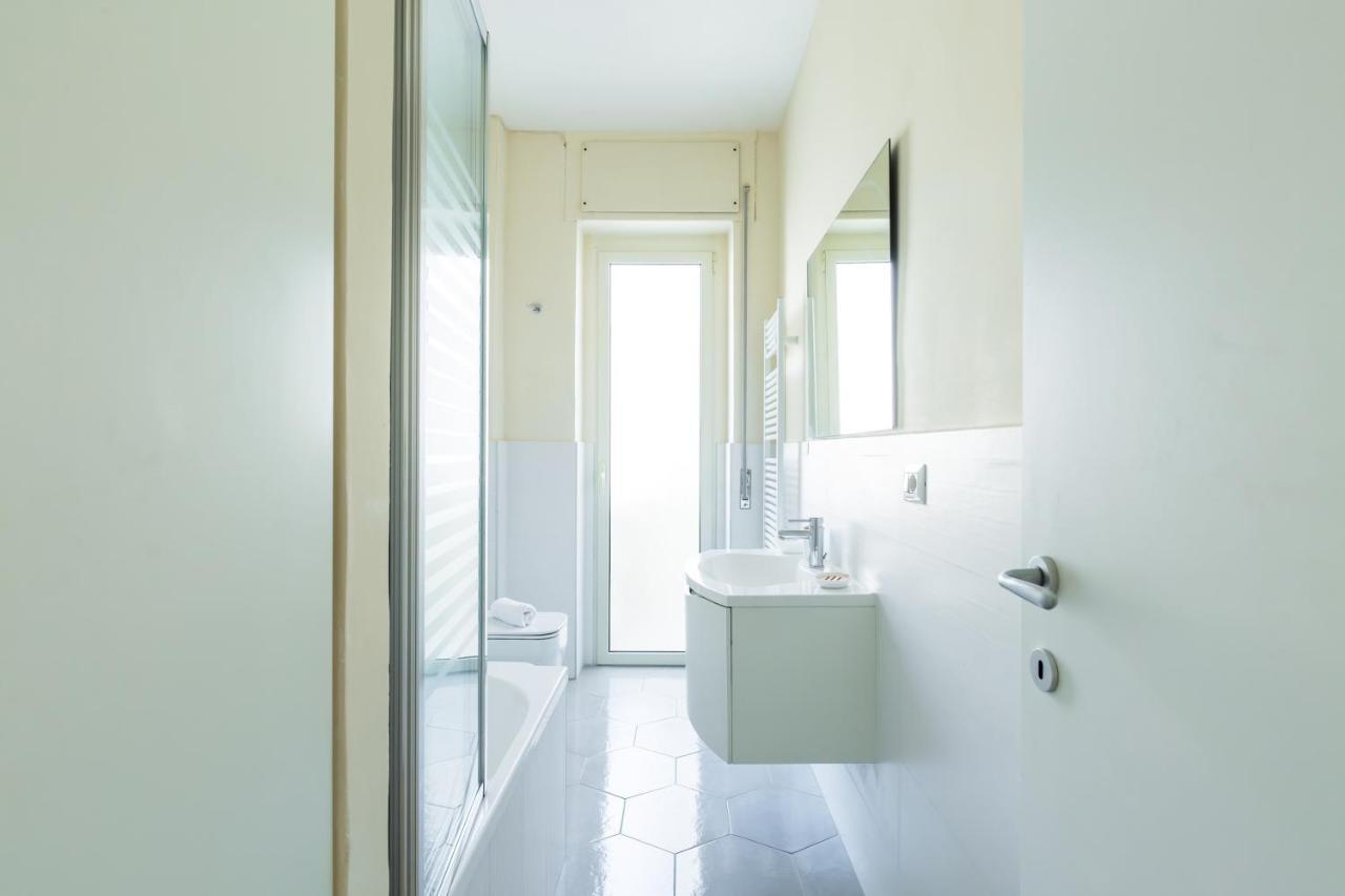 Chiaia Mon Elegant Flat By Napoliapartments Appartamento